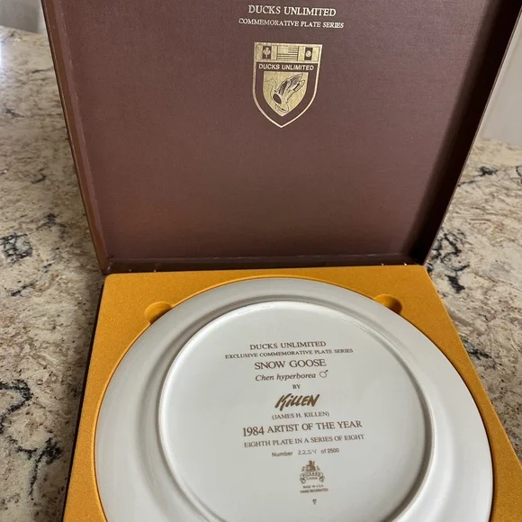 Commemorative Plate - Snow Goose